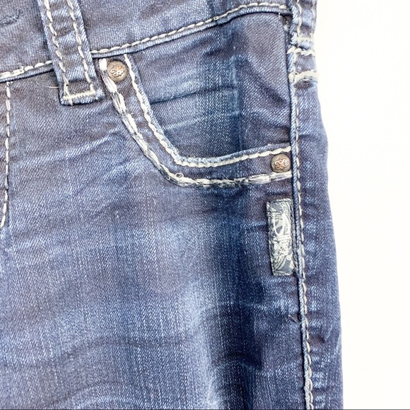 Silver Suki Blue Jeans - Picture 6 of 15